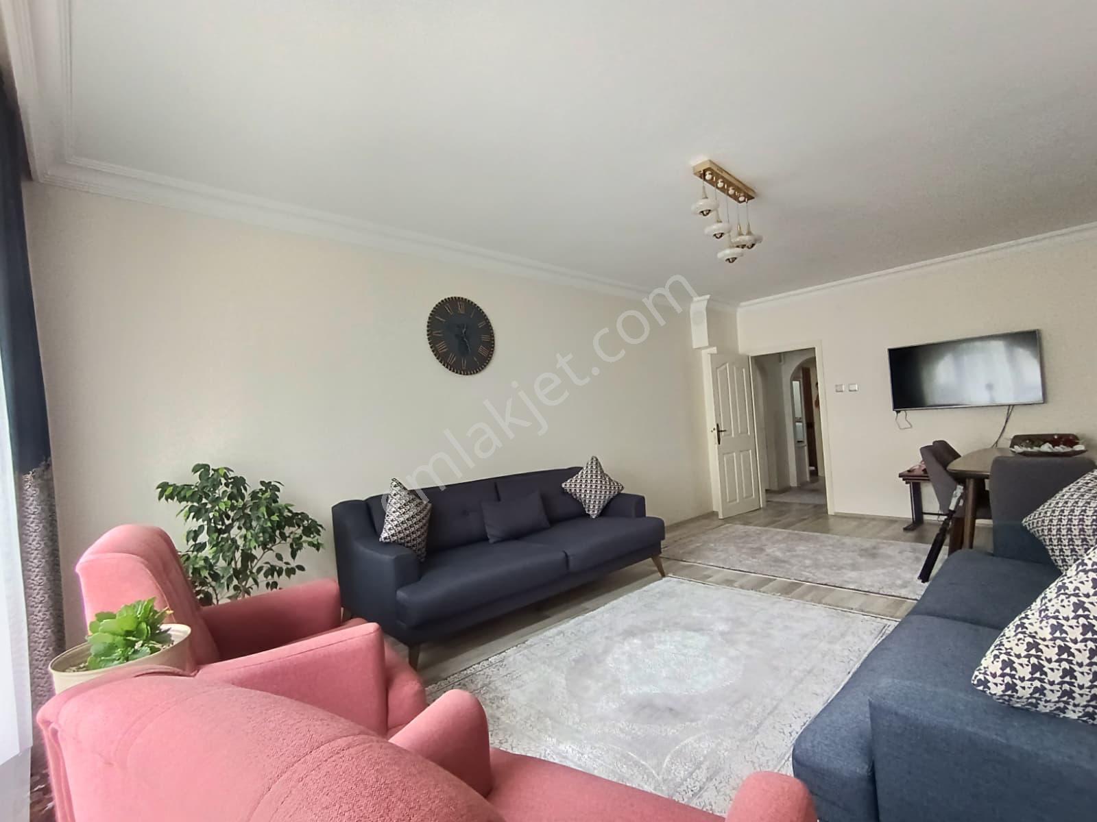 Hayatın İçinde Caddede Muradiye Cami Karşısı Satılık 3+1 Daire - Görsel 29