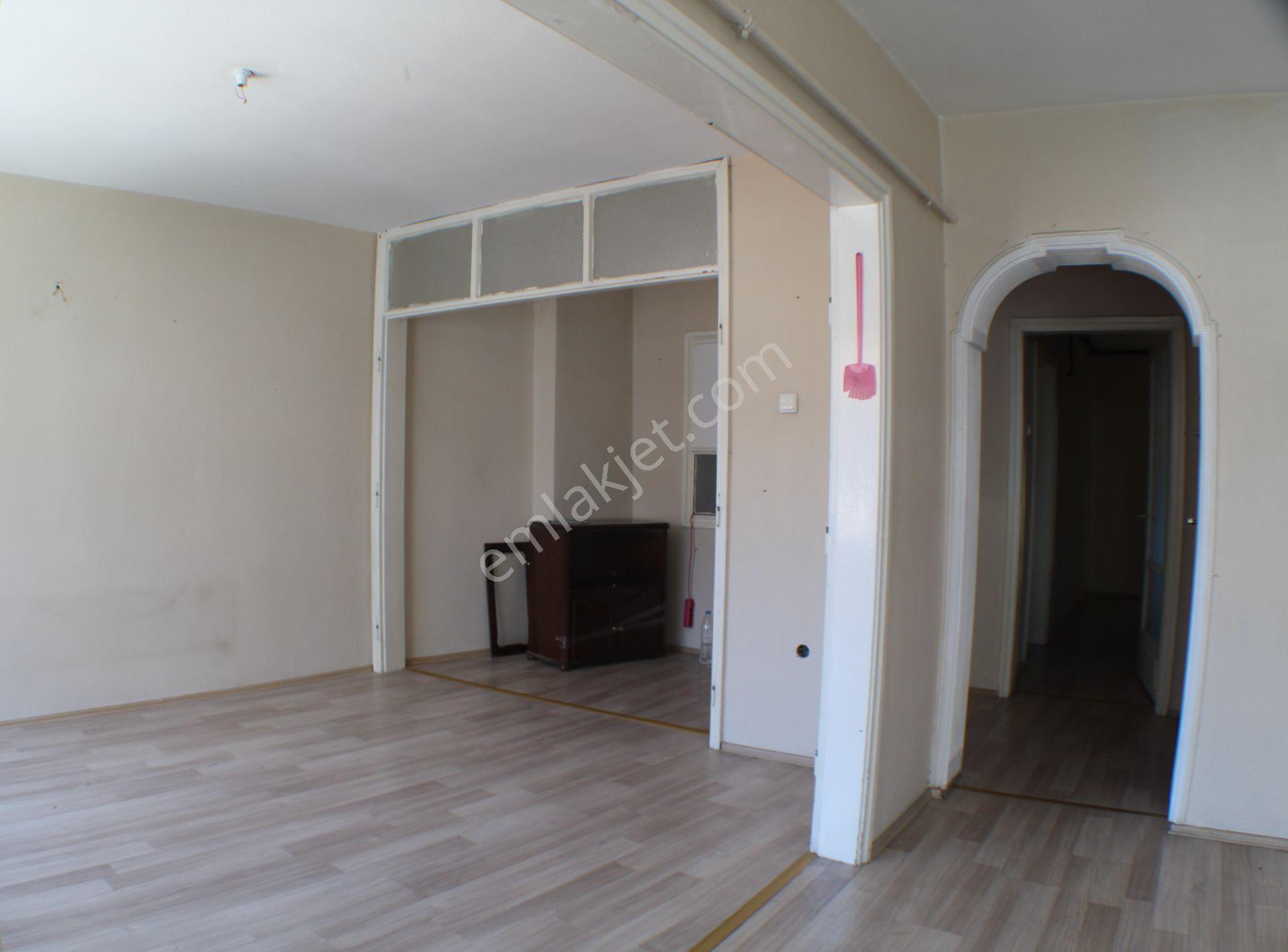 Bursa Ünlü Cadde Kayıhan Girişi 2. Kat 80 M2 2. Kat Daire Kiralık - Görsel 6