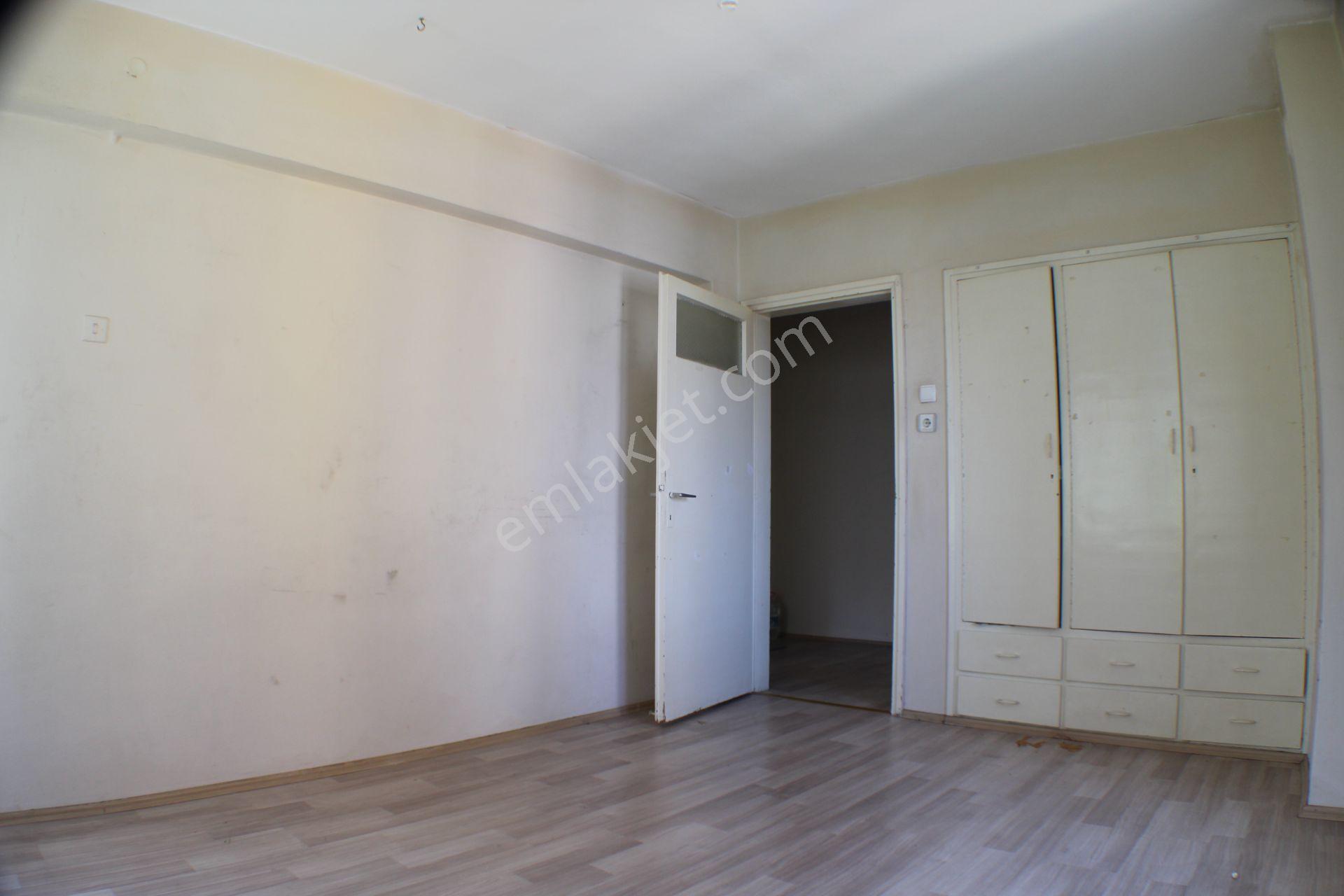 Bursa Ünlü Cadde Kayıhan Girişi 2. Kat 80 M2 2. Kat Daire Kiralık - Görsel 13