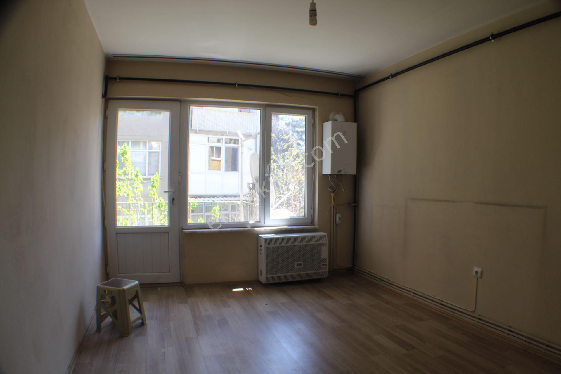 Bursa Ünlü Cadde Kayıhan Girişi 2. Kat 80 M2 2. Kat Daire Kiralık - Görsel 11