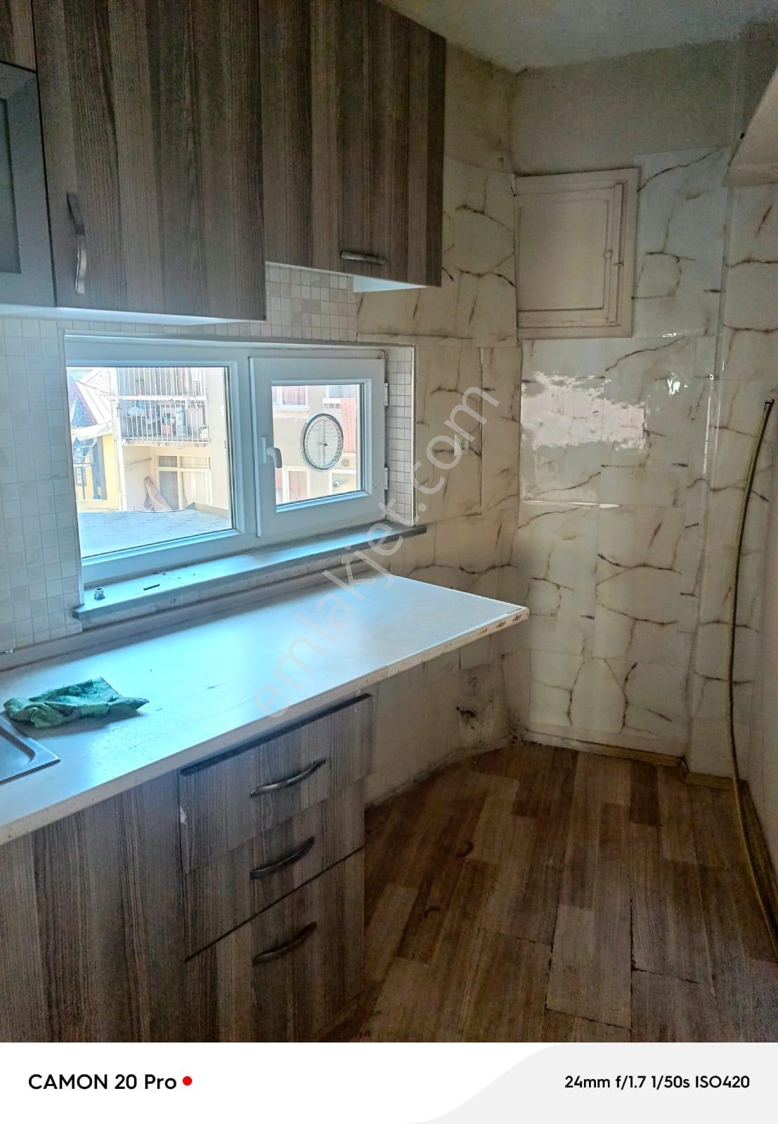Bursa Ünlü Cadde Kayıhan Girişi 2. Kat 80 M2 2. Kat Daire Kiralık - Görsel 24