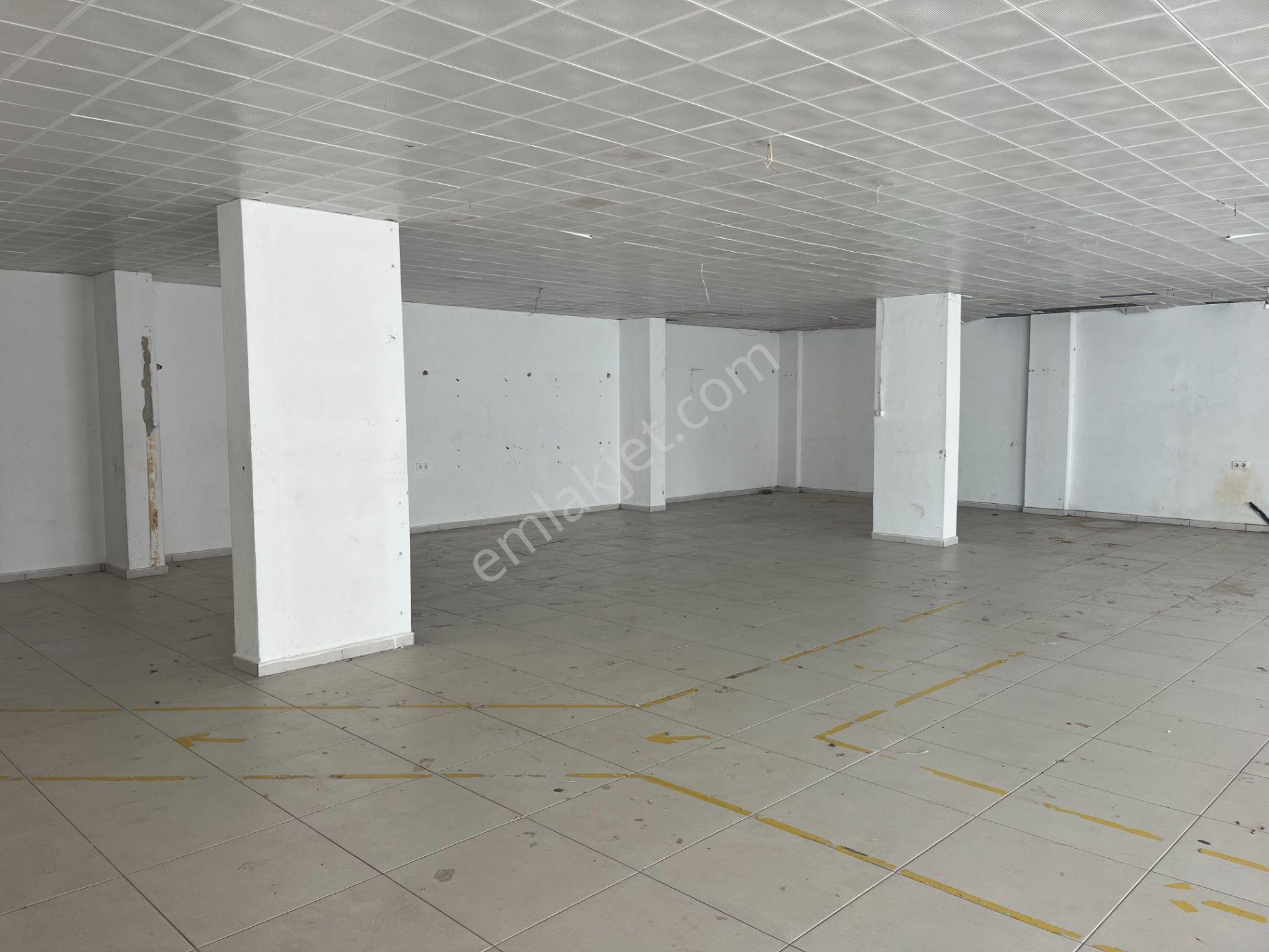Remax Land'den Kızılpınar Cadde Üzeri Geniş Kiralık Mağaza - Görsel 4