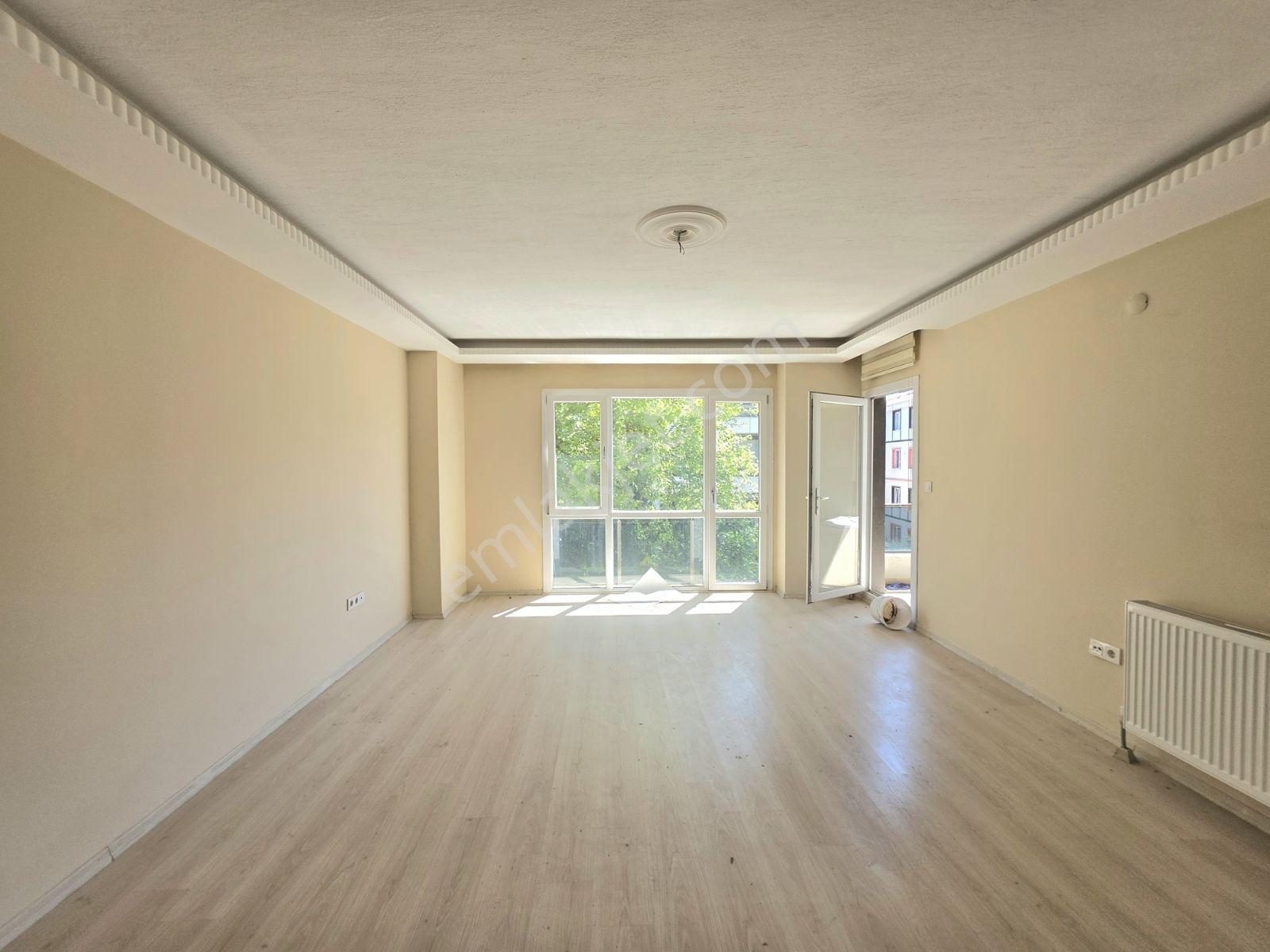 Altınova Merkezde Ana Cadde Üstü 3+1 140 M2 Fırsat Daire - Görsel 13