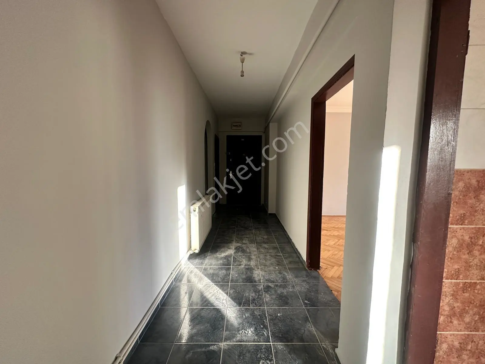 Etlik Lisesi Yakını Kat Konumunda 3+1 120m2 Kiralık Daire - Görsel 4