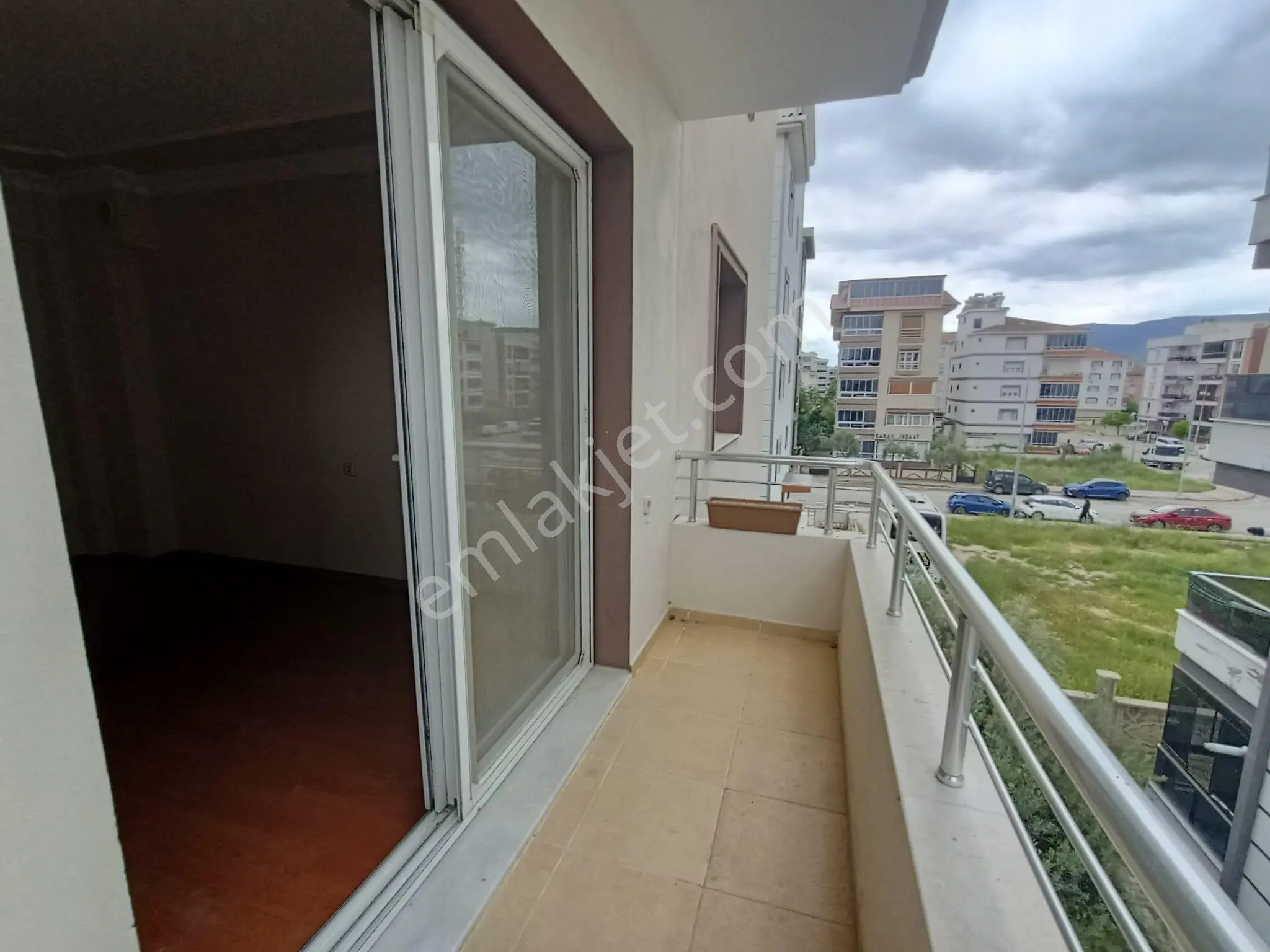 Kiralık 3+1 Daire – Torbalı Muratbey Mahallesi - Görsel 18