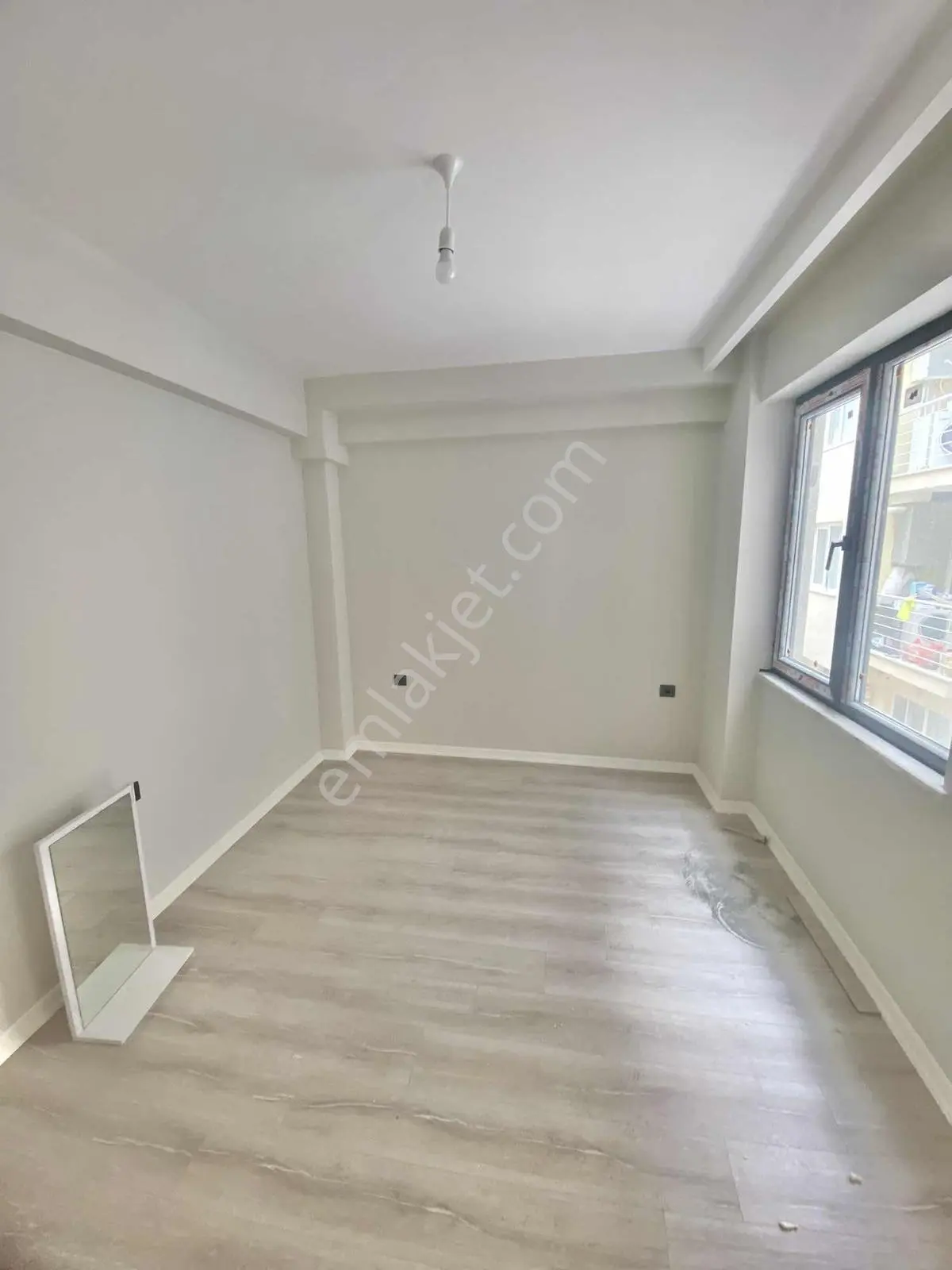 Biensten Üçevlerde Sıfır 2+1 Lüks Parka Cephe Daire - Görsel 9