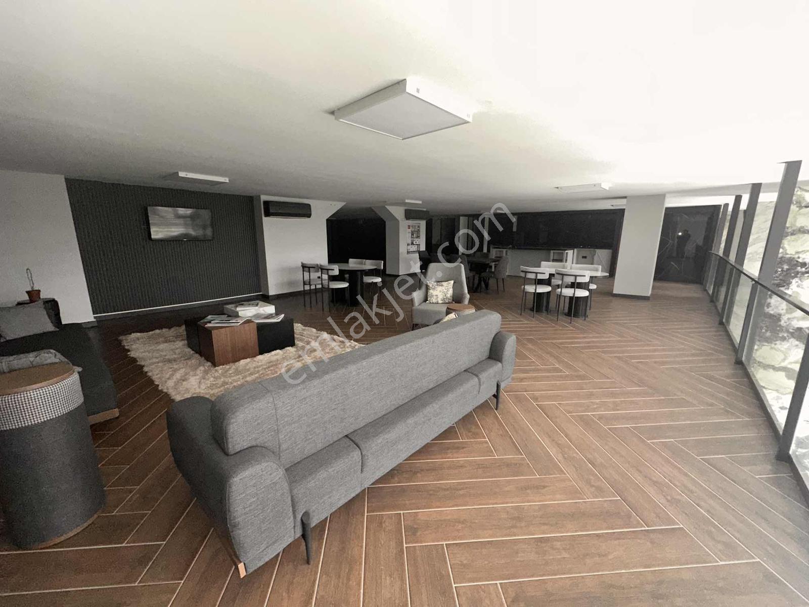 Ordu Giresun Bulvar Üzeri Lüx Dizayn 1345 M2 Kiralık İşyeri - Görsel 7