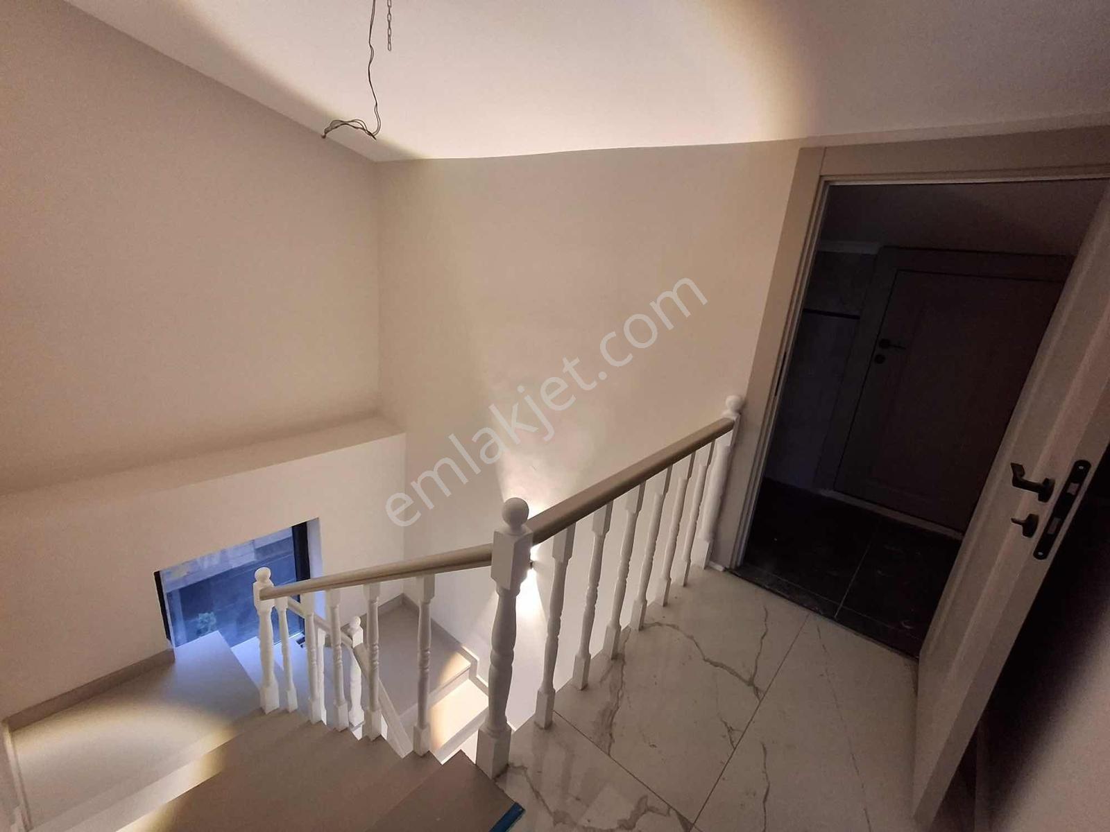 Silivri Çanta Bölgesinde Kiralık Sıfır Lüx 5+1 Villa - Görsel 25