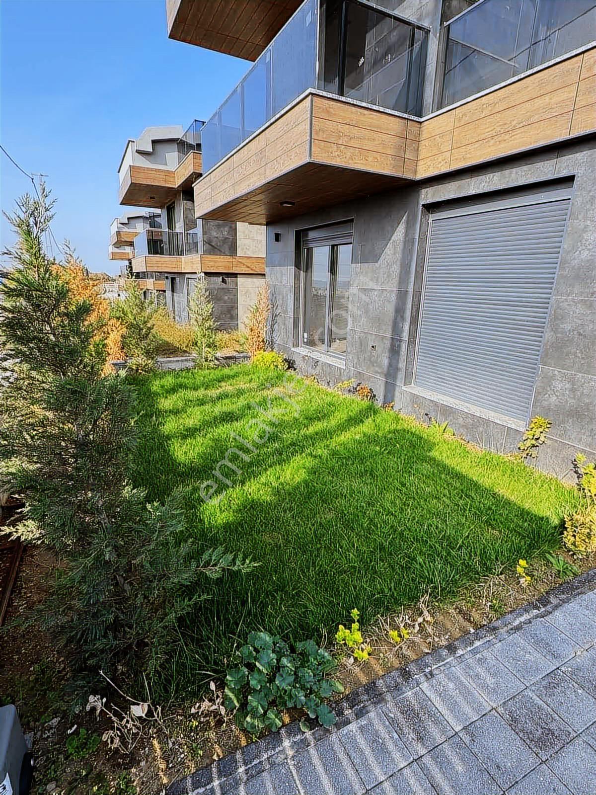 Silivri Çanta Bölgesinde Kiralık Sıfır Lüx 5+1 Villa - Görsel 2
