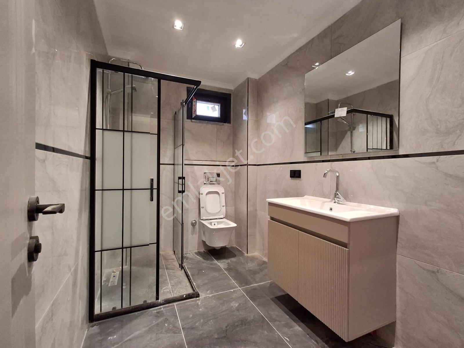 Silivri Çanta Bölgesinde Kiralık Sıfır Lüx 5+1 Villa - Görsel 19