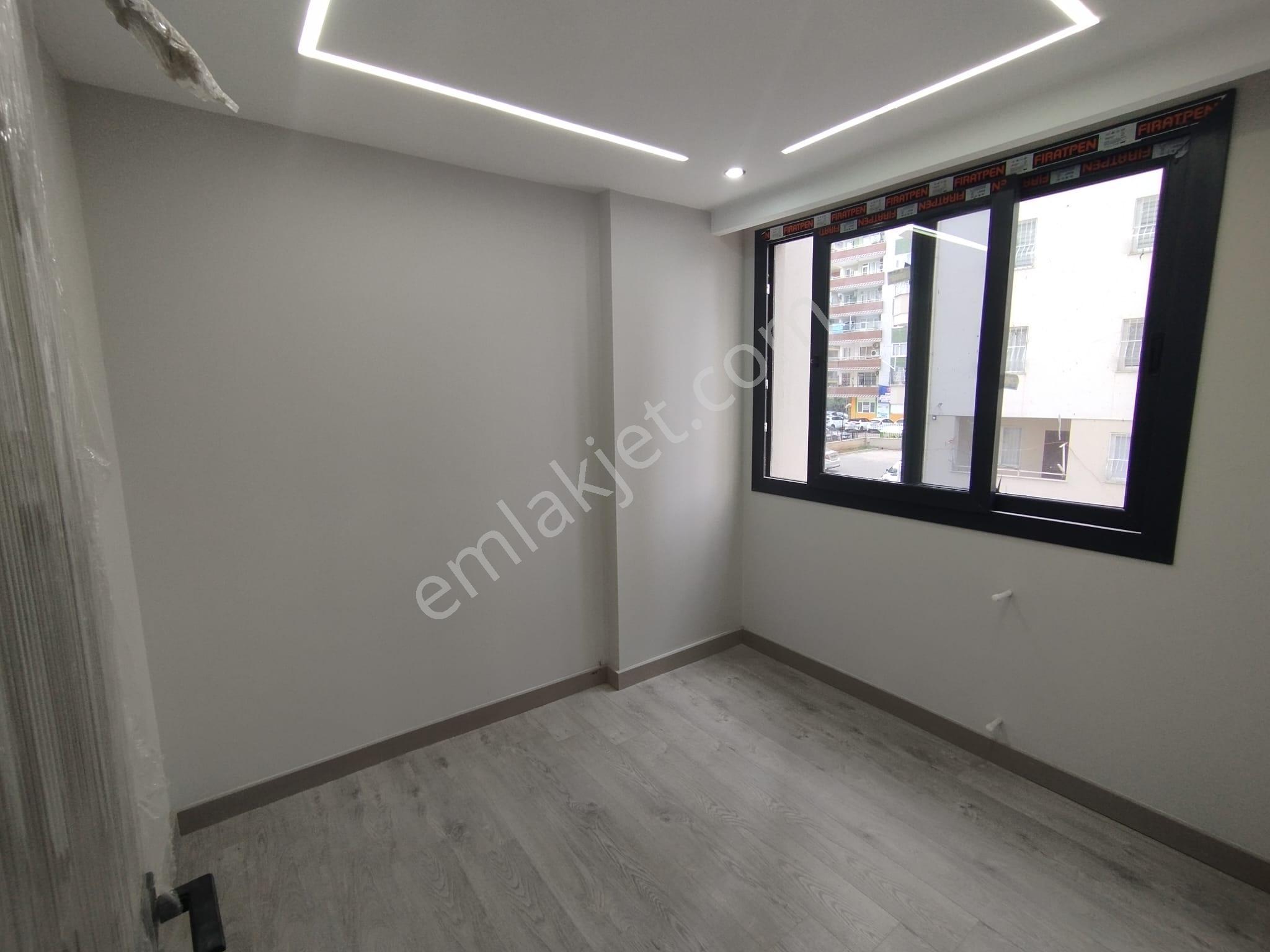 Cadde Üzerinde Yeşil Fırın Civarı Kapalı Otoparklı 2+1 Köşe Başı Sıfır Lüks Daire - Görsel 16