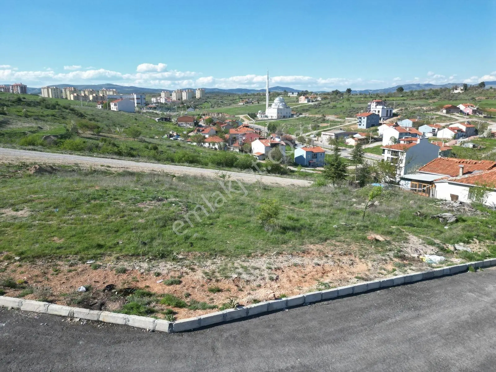 Favori'den Merkez'de 2 Kat İmarlı Arsa - Görsel 4