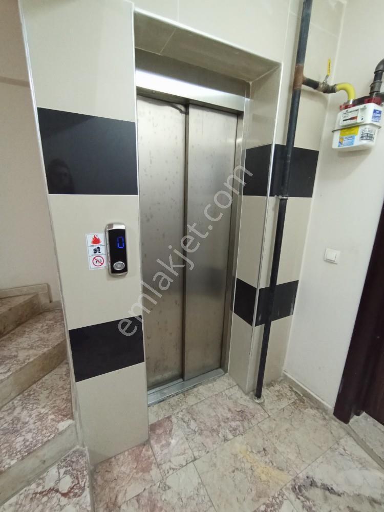 Buca Adatepe Mah Kiralık 1+1 Eşyalı Temiz - Görsel 13