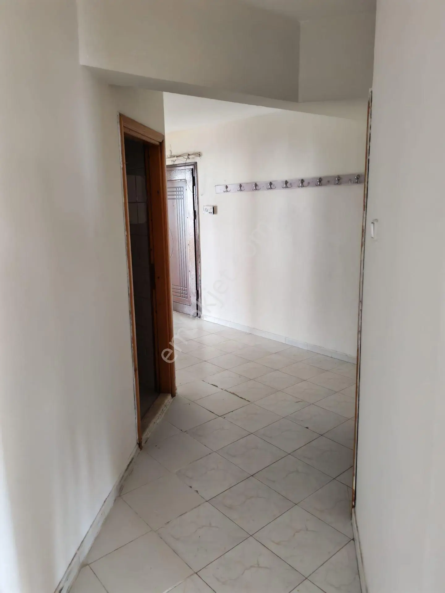 Bolu Merkez & Kültür Merkezi Karşısı & 3+1 & 140 M2 Uygun Fiyata - Görsel 4