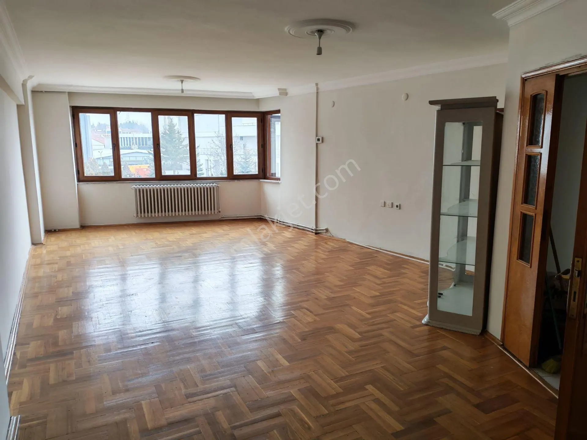 Bolu Merkez & Kültür Merkezi Karşısı & 3+1 & 140 M2 Uygun Fiyata - Görsel 5