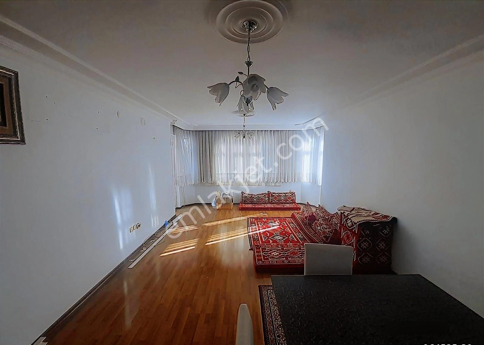 Varsak Aktoprak Sitede Geniş 3 Artı 1 Daire - Görsel 5