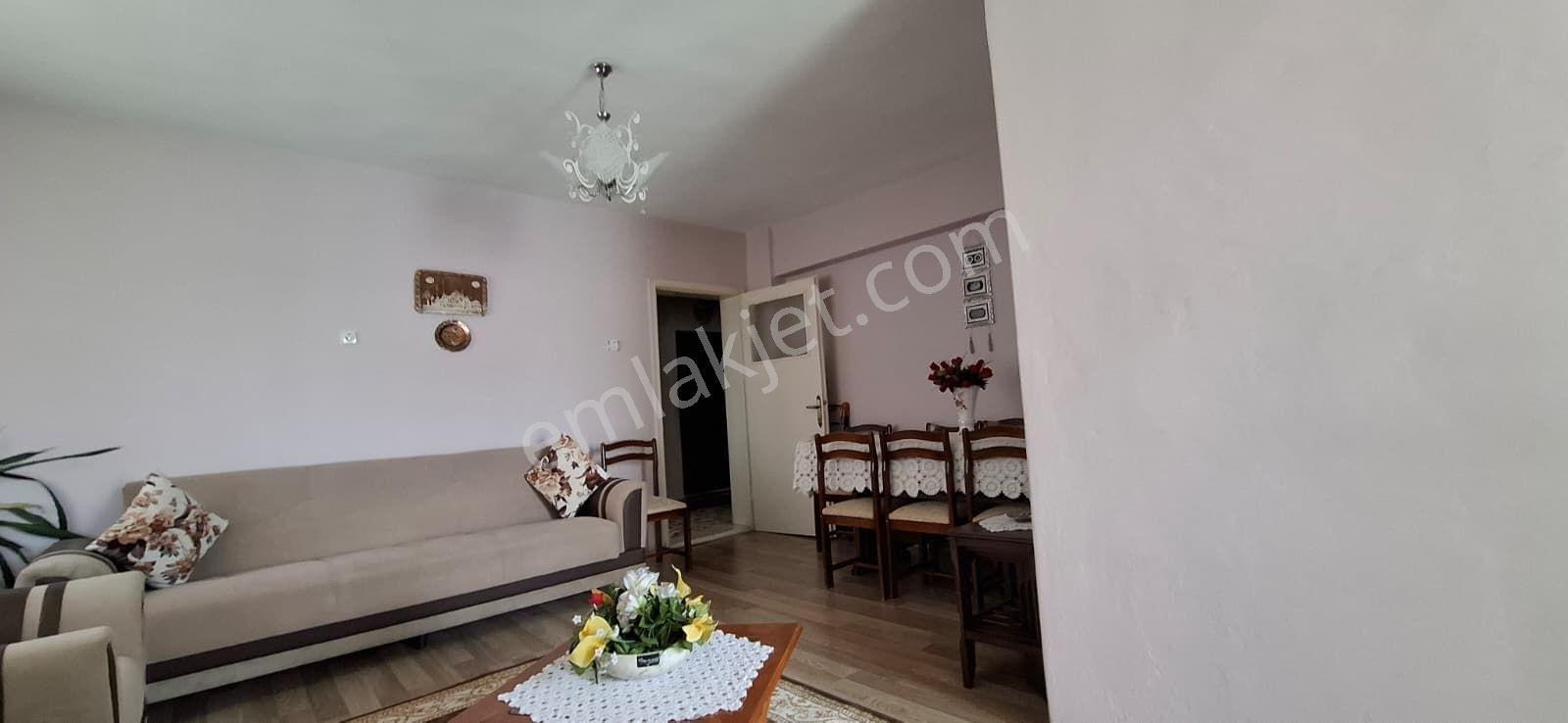 Eslemden Mimar Sinan'da Eşyalı Kiralık 3+1 Daire - Görsel 15