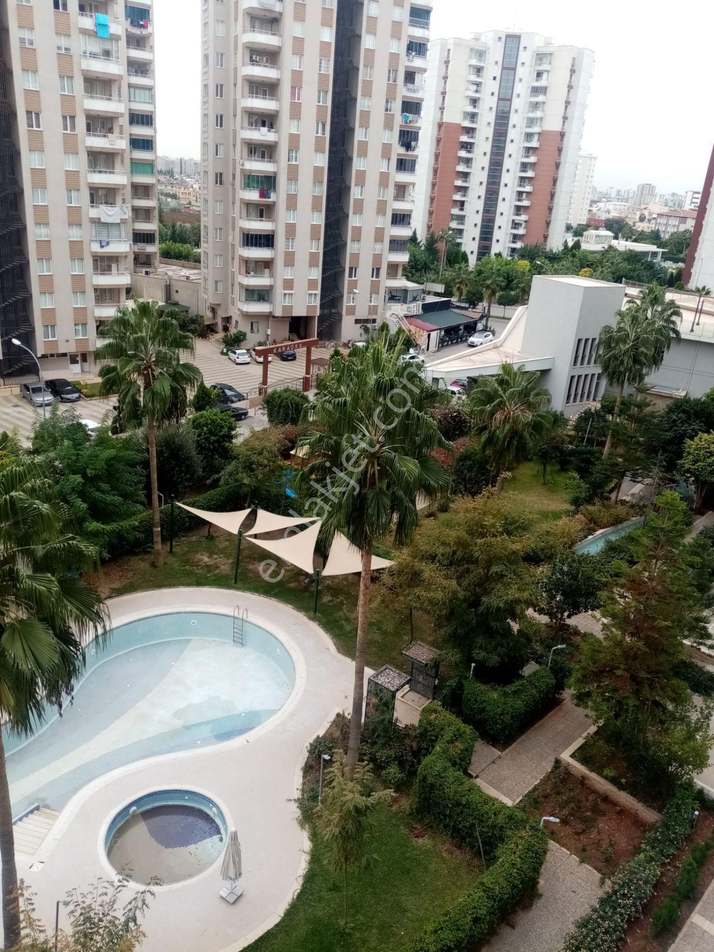 Türkmenbaşı Bulvarında Sosyal Yaşam Alanlı Yüzme Havuzlu Güvenlikli Sitede 4+1 Lüx Daire - Görsel 19