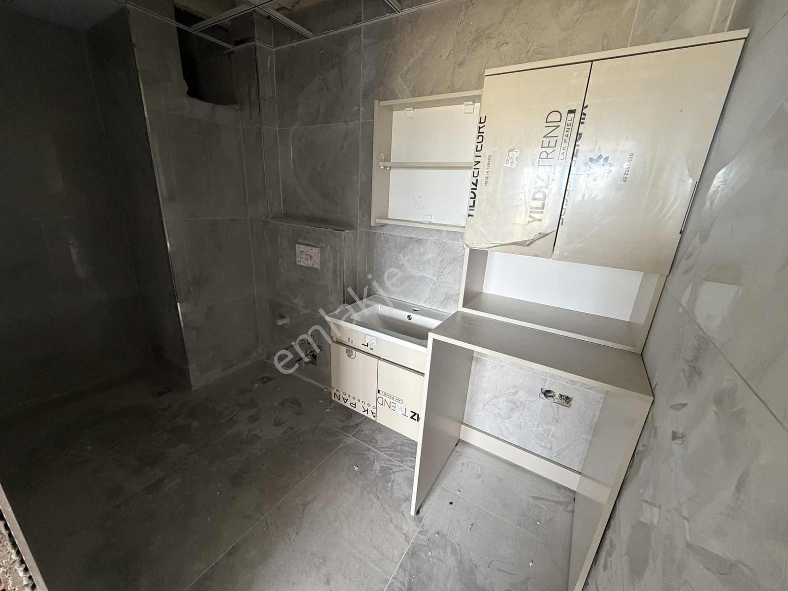Yağmur Emlaktan Şehir Hastanesine Çok Yakın Satılık 1+1 Daire - Görsel 17