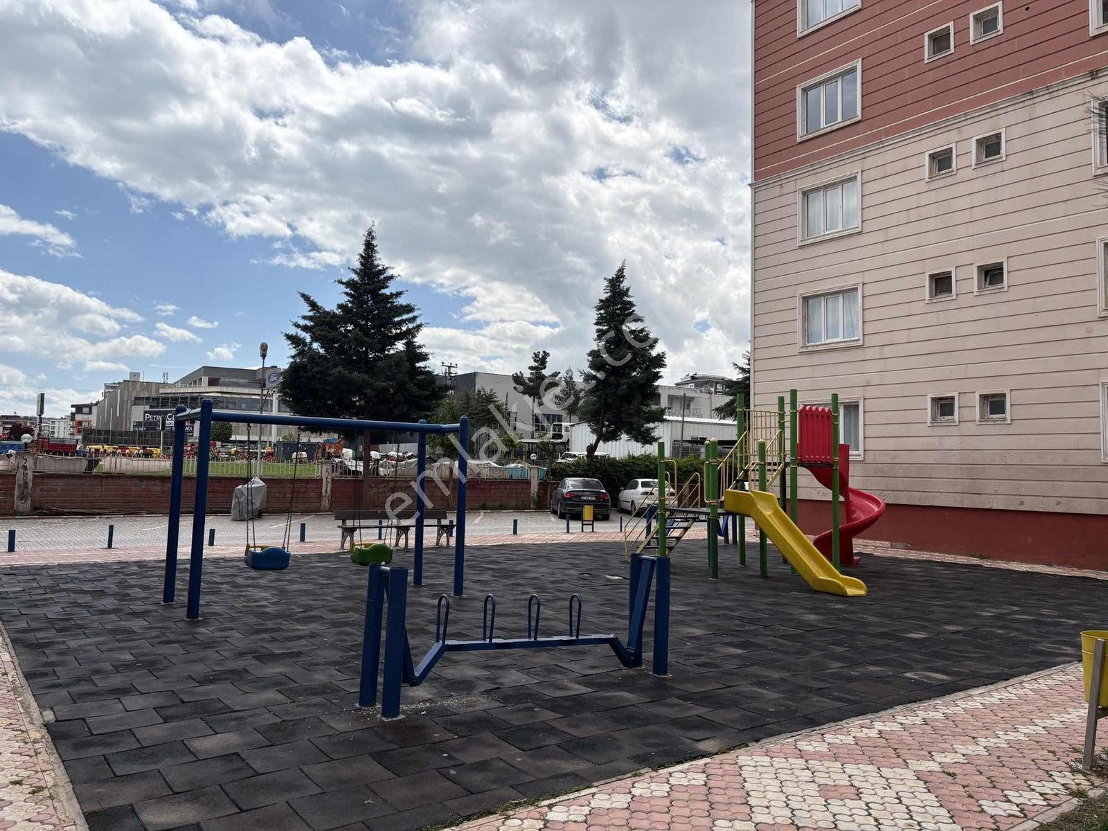 Alaaddin Okçu K İ R A L I Y O R Gültepede Site İçersinde 3+1 - Görsel 8
