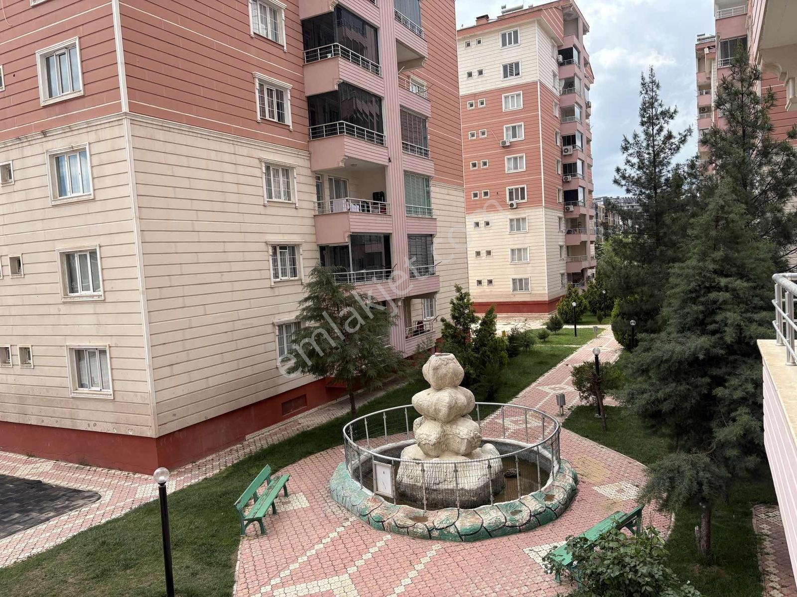 Alaaddin Okçu K İ R A L I Y O R Gültepede Site İçersinde 3+1 - Görsel 17