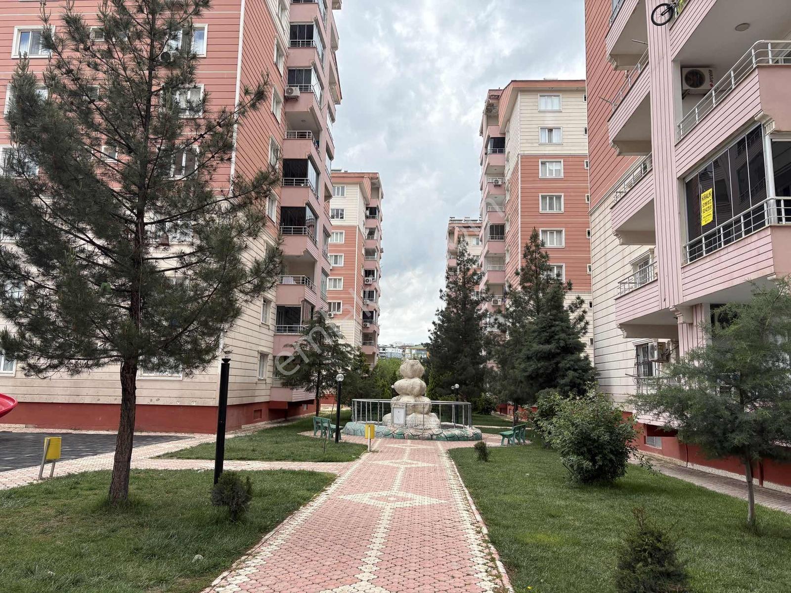 Alaaddin Okçu K İ R A L I Y O R Gültepede Site İçersinde 3+1 - Görsel 9