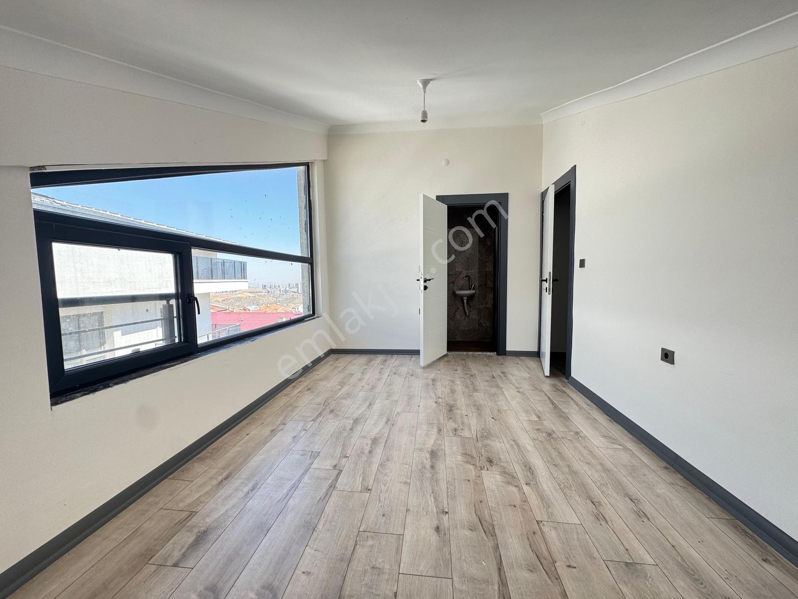 Alaçatıdan İncekte/jewel Avm Yanında/g.d. Cephe/harika 3+1 - Görsel 18