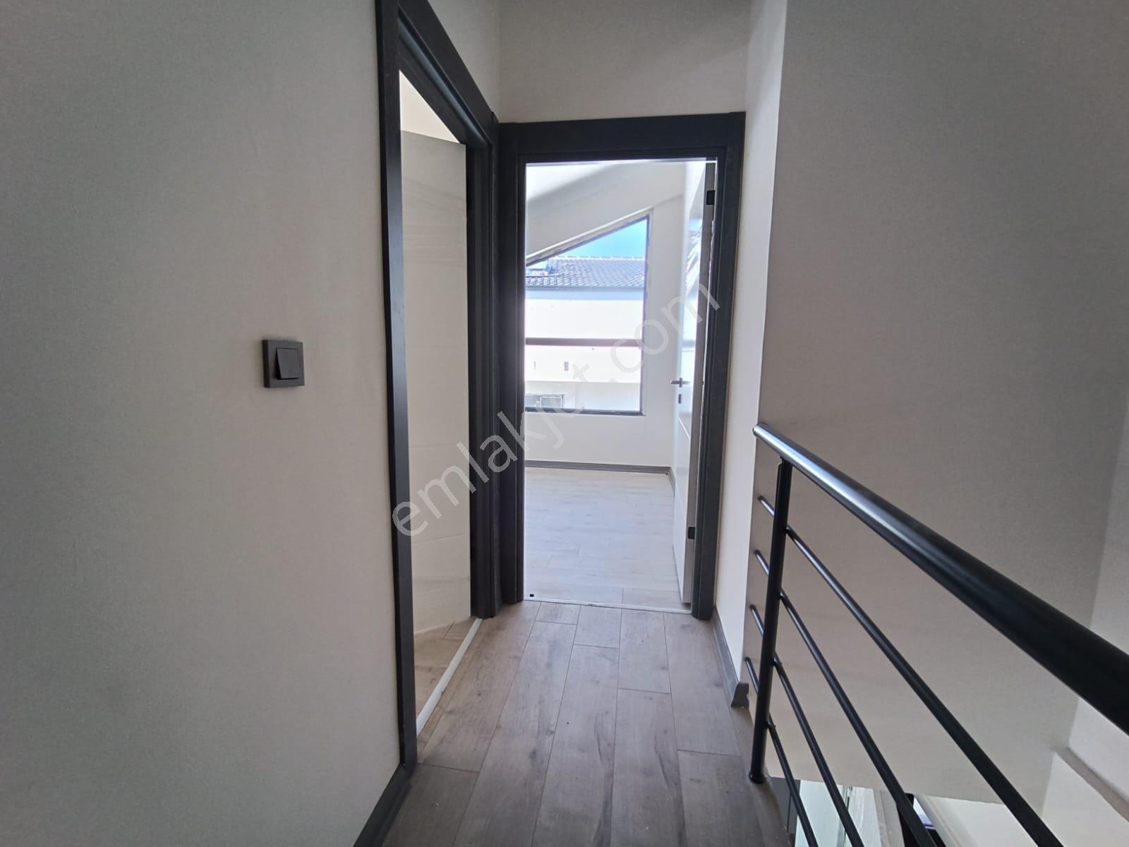 Alaçatıdan İncekte/jewel Avm Yanında/g.d. Cephe/harika 3+1 - Görsel 35