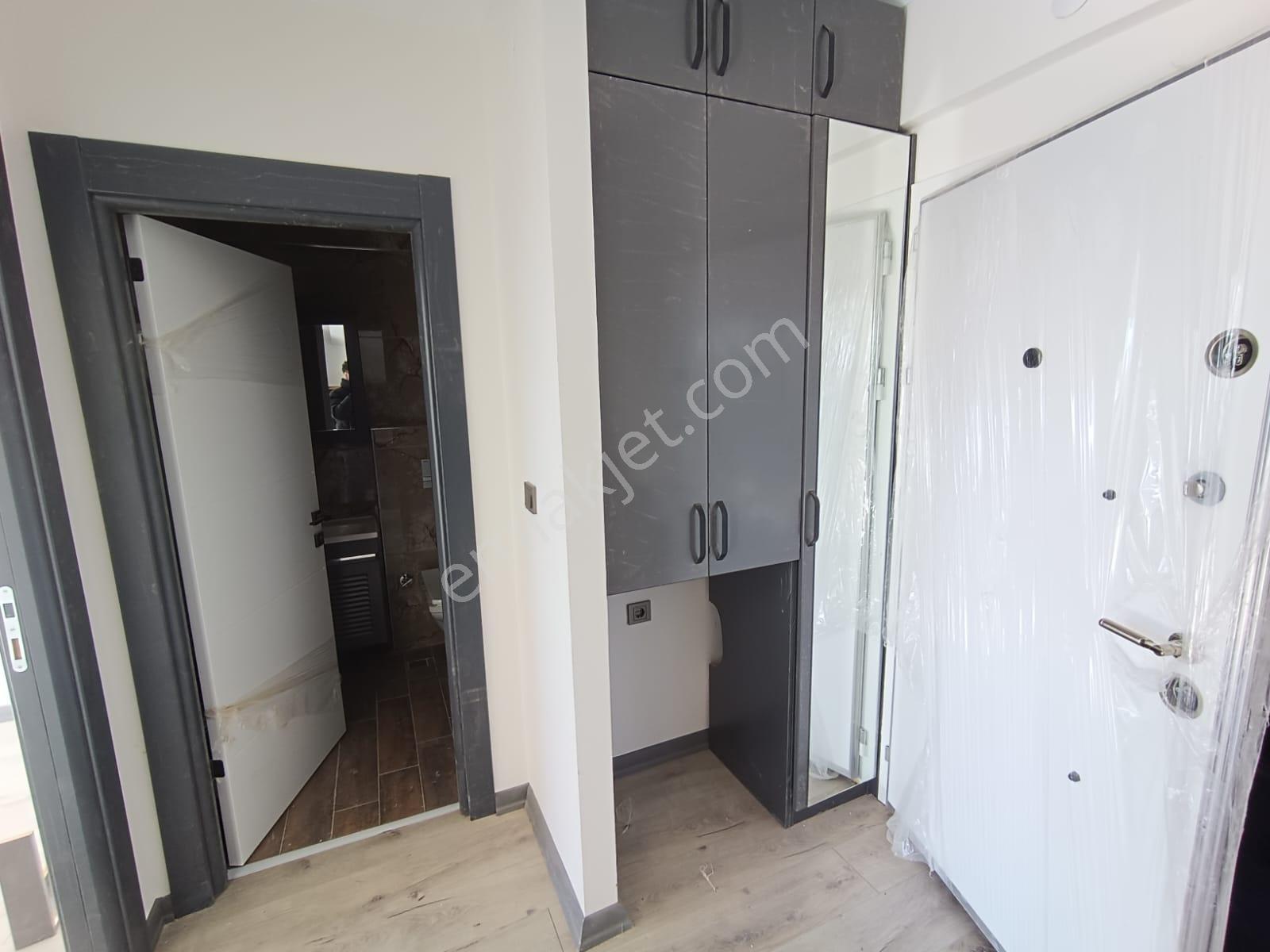 Alaçatıdan İncekte/jewel Avm Yanında/g.d. Cephe/harika 3+1 - Görsel 40