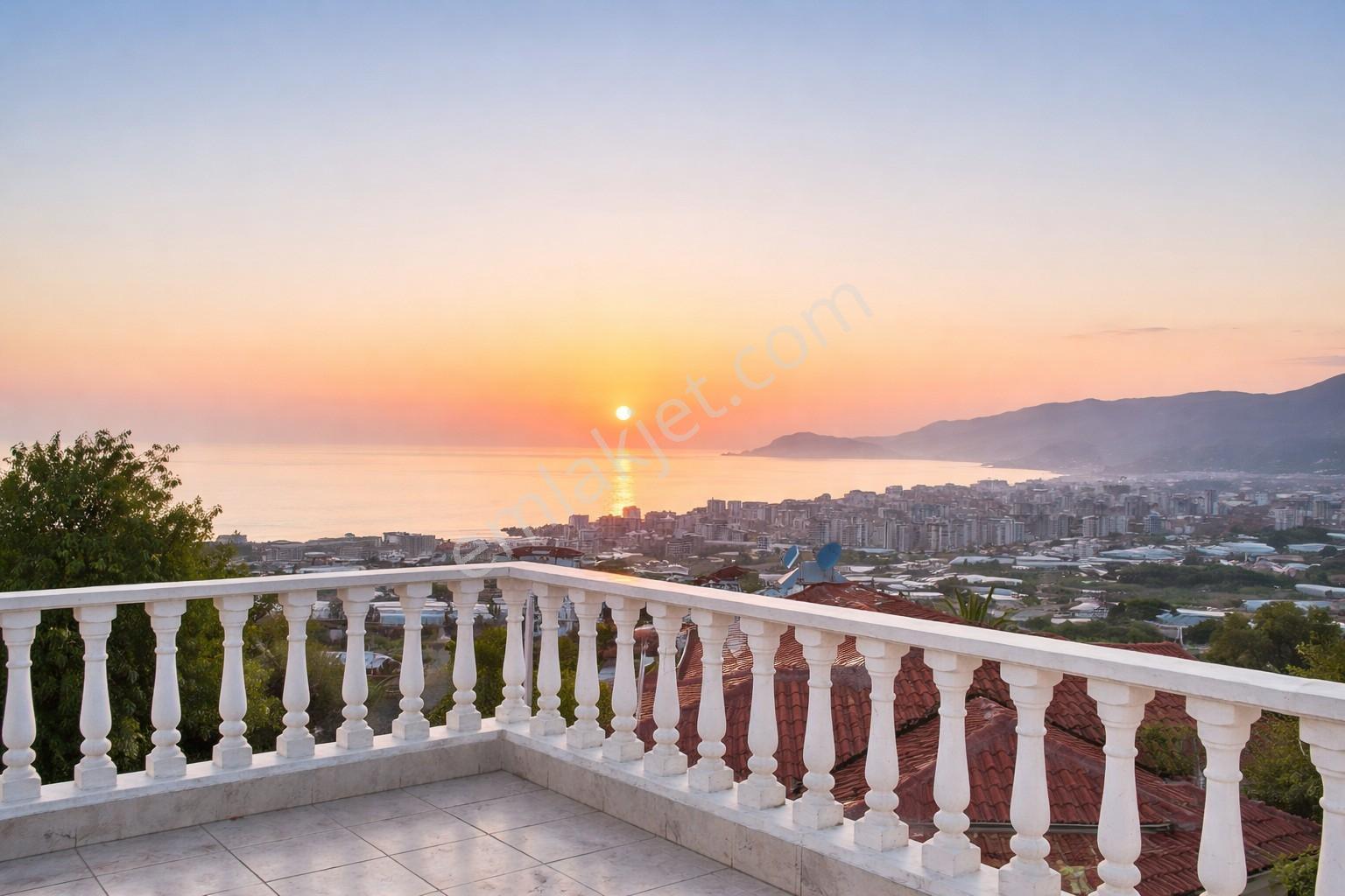 Kargıcakta 700m² Arsada Müstakil Deniz Manzaralı Villa - Görsel 14