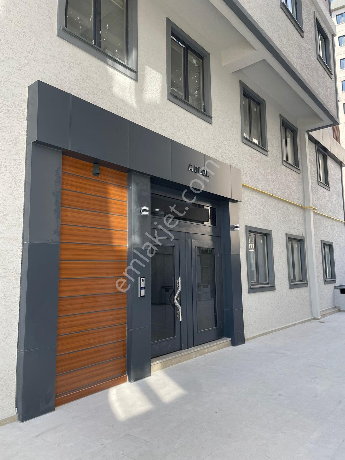 Site İçinde 7/24 Güvenlikli, Kapalı Otoparklı 2+1 Satılık Daire - Görsel 31