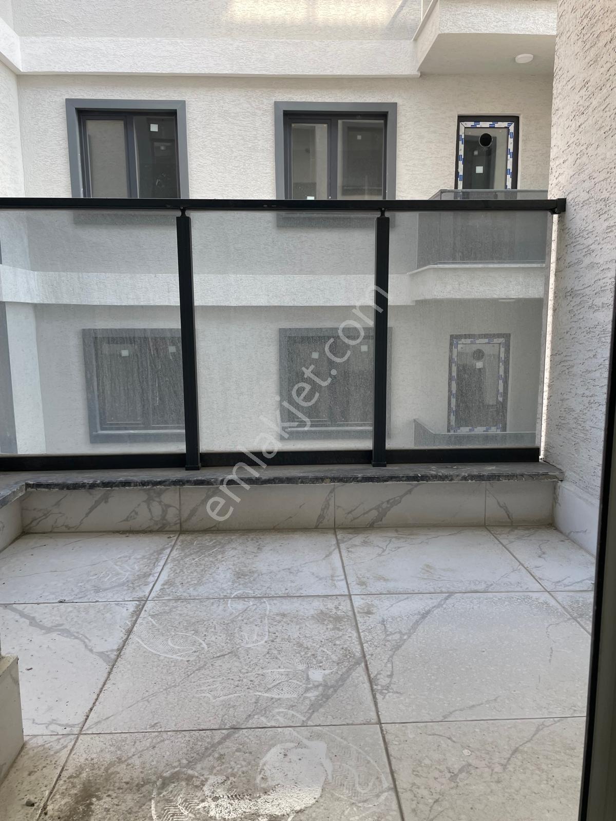 Site İçinde 7/24 Güvenlikli, Kapalı Otoparklı 2+1 Satılık Daire - Görsel 11