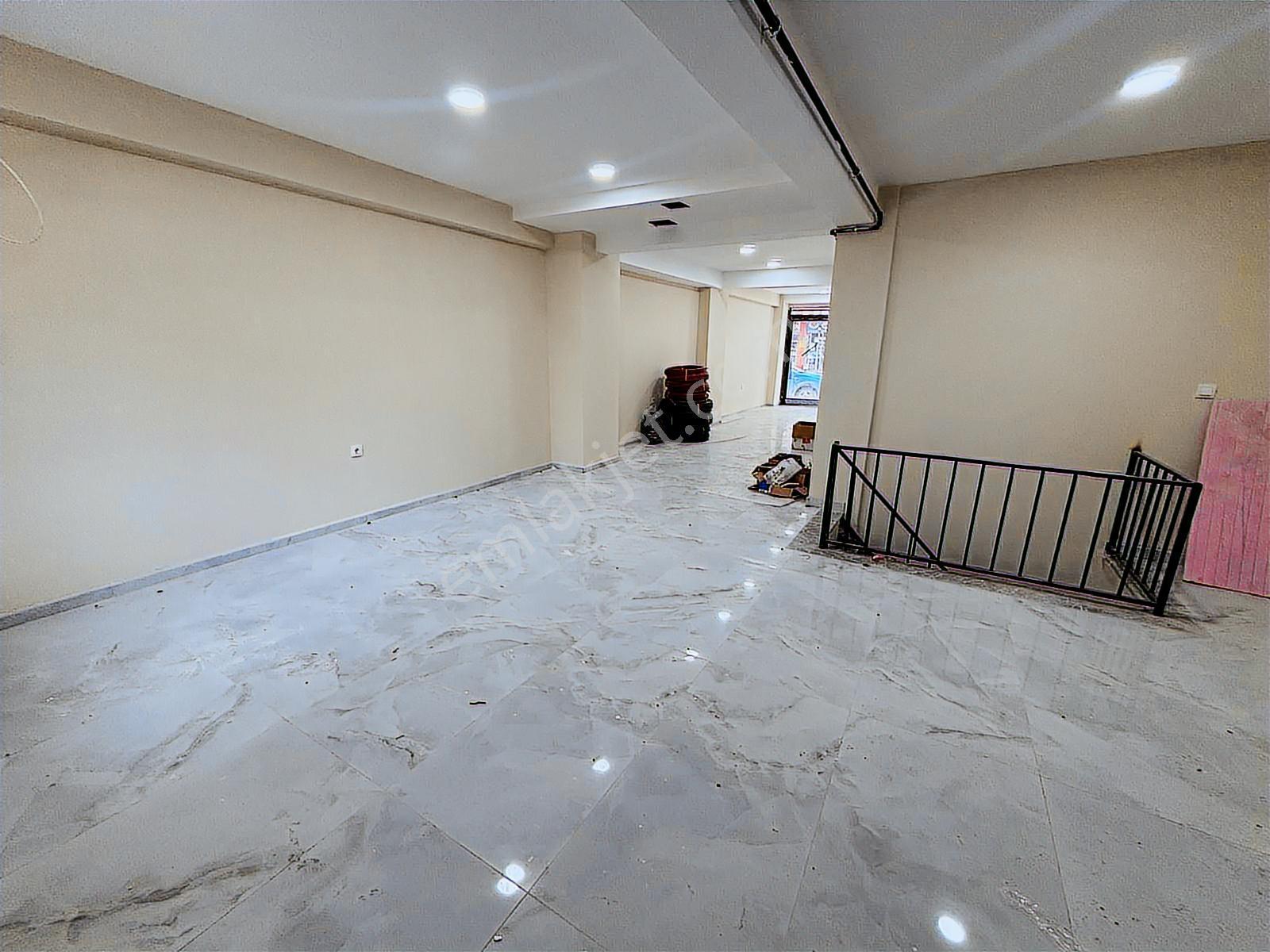 Mahmutbey Caddesi Üzerinde 150 M² Depolu Satılık Dükkan - Görsel 11