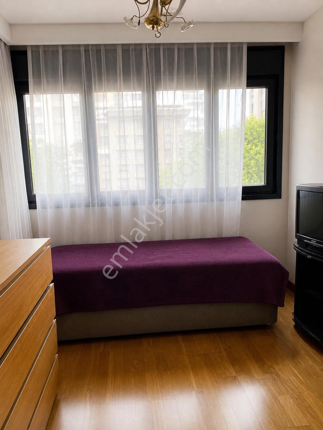 Göztepe'nin Kalbinde Modern Mimari 2016 Yapımı 2+1 Satılık - Görsel 14