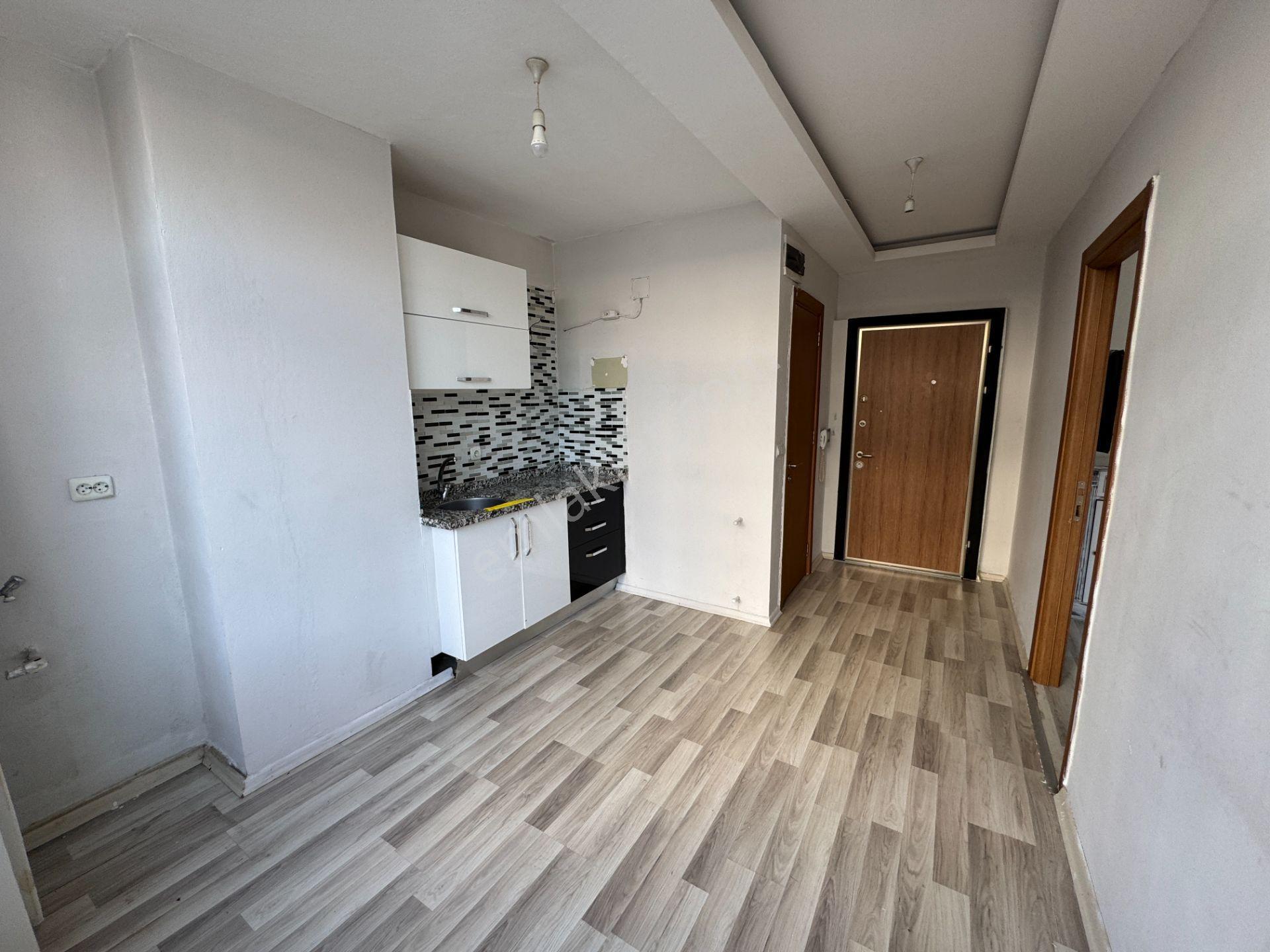 Reşatbey'de 1+1 40 M2 Yatırımlık Satılık Daire&ofis !!kaçmaz Fırsat!!