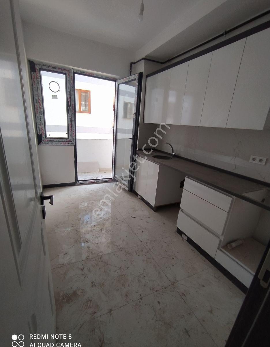Muratdede Mh Satılık 2+1 Kapalı Mutfak Arakat Daire