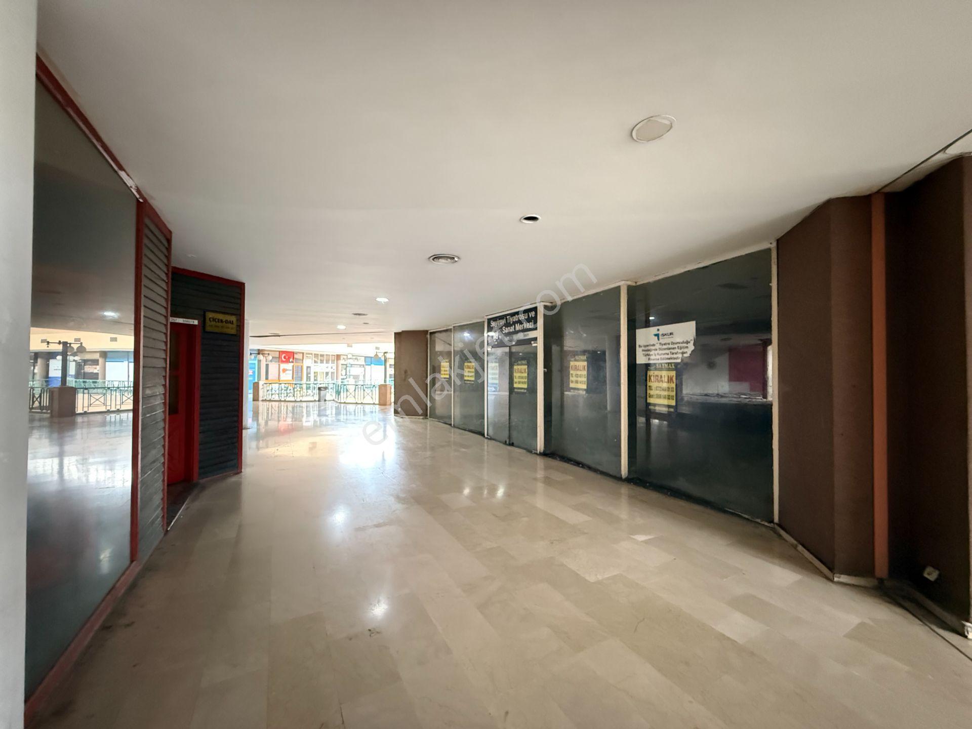 Galleri İş Merkezinde 750 M2 1. Kat Yüksek Tavan Kiralık Ofis/işyeri - Görsel 12