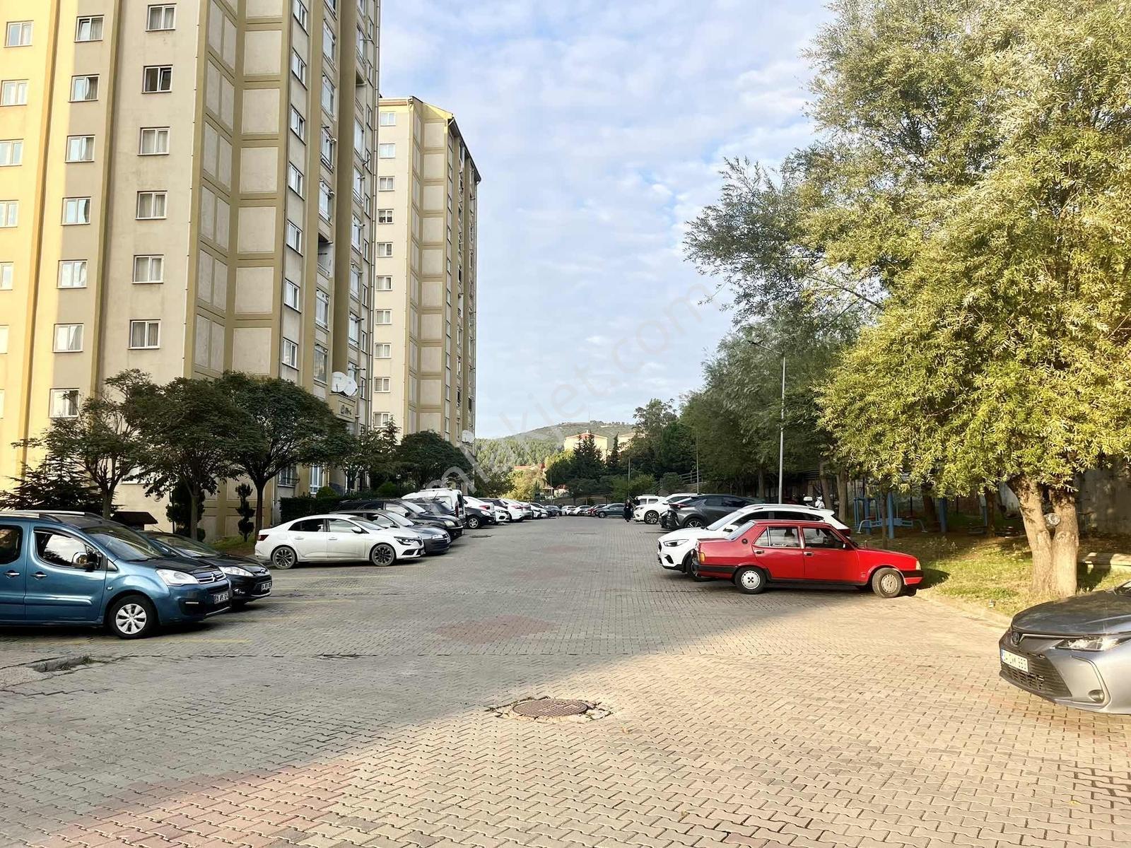 Re/max Toki Konutlarında 2+1 Satılık İskanlı Daire - Görsel 2