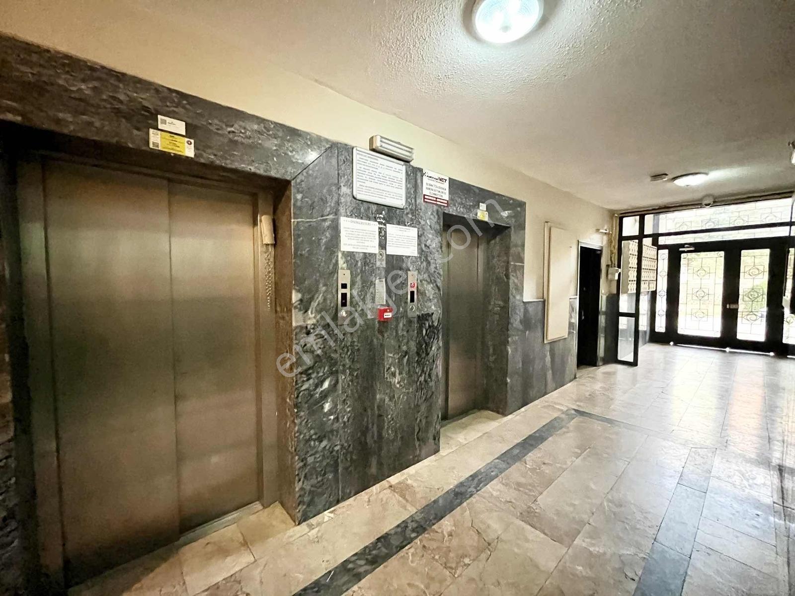 Re/max Toki Konutlarında 2+1 Satılık İskanlı Daire - Görsel 17