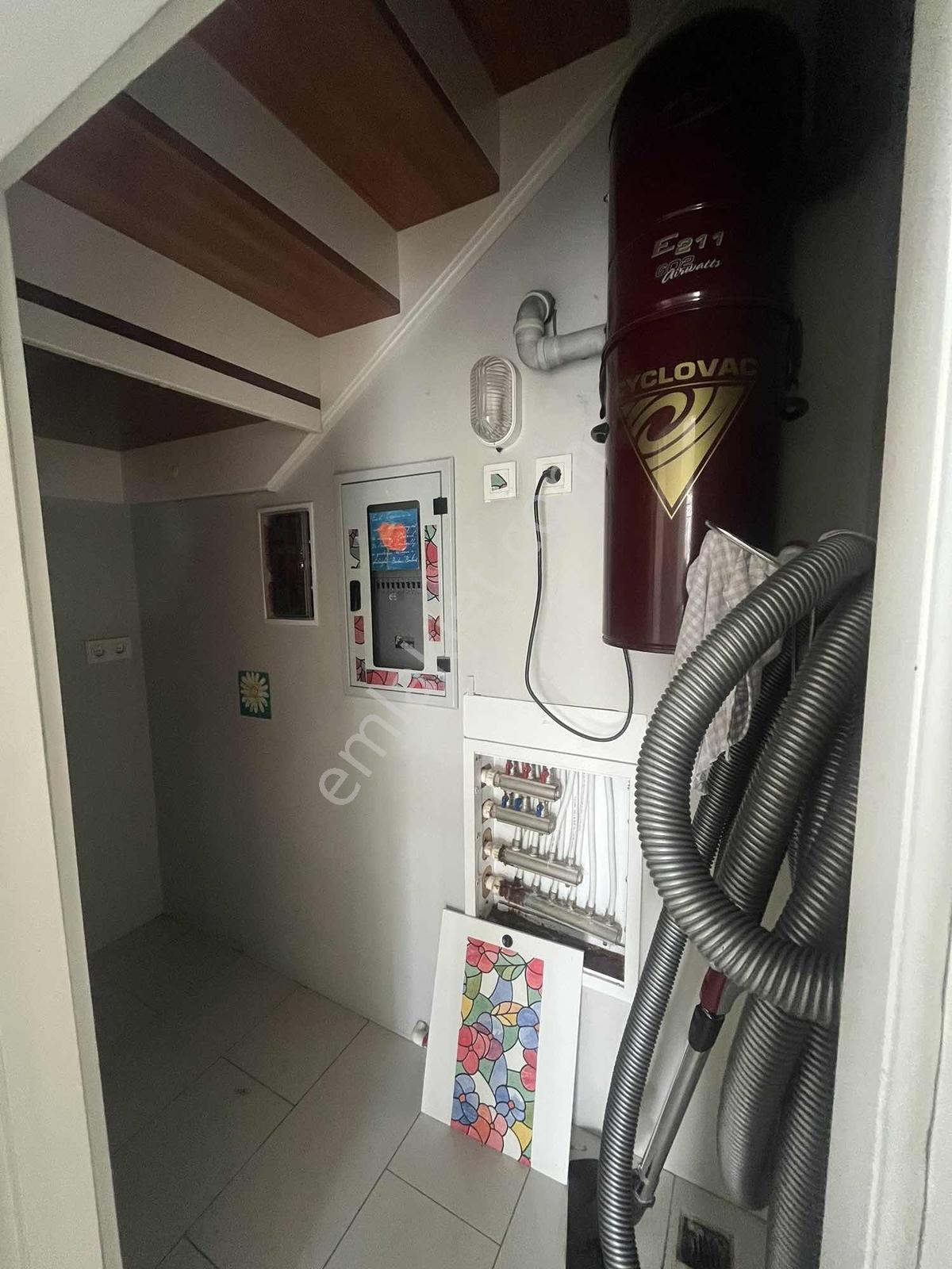 Silivri Marsu Parkta Site İçi Güvenlikli, Bahçeli Lüks Villa - Görsel 30