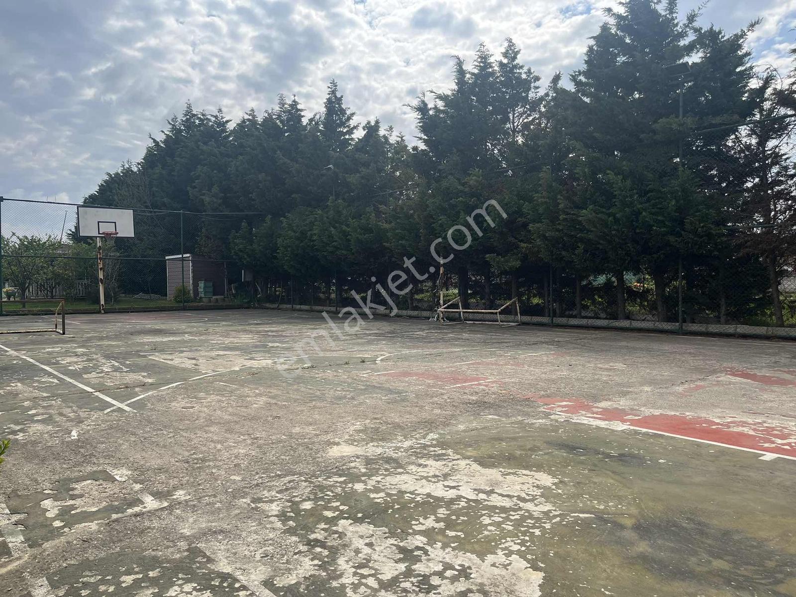 Silivri Marsu Parkta Site İçi Güvenlikli, Bahçeli Lüks Villa - Görsel 19