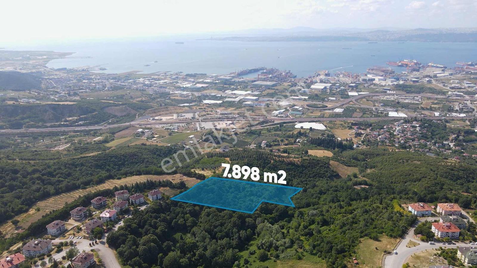 Yalova Altınova Çavuşçiftliği'nde İmar Sınırında Satılık Arazi