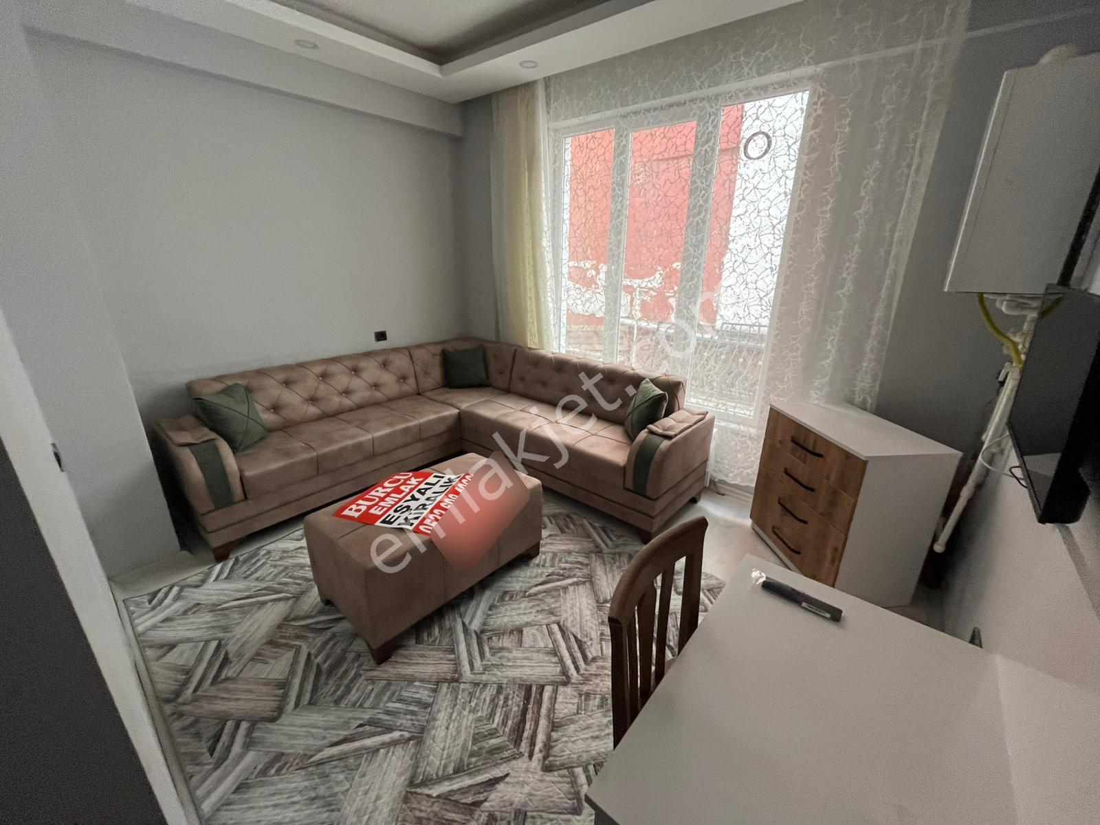 Merkezde 1+1 Eşyalı -- Kiracılı Satılık Daire -- Burcu Emlaktan - Görsel 5