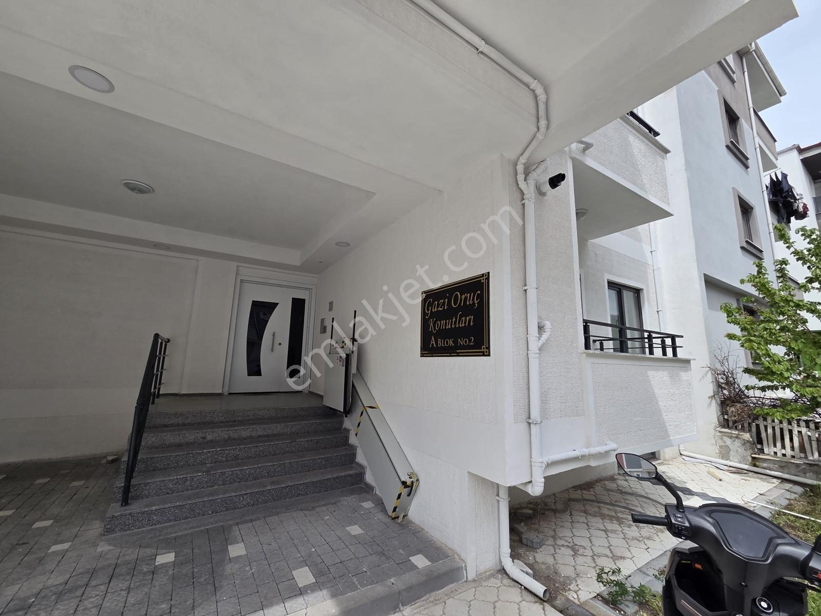 Mir'den Gop'da Sevgi Hst. Arkası Sıfır 1+1 Kiralık Eşyalı Daire - Görsel 16