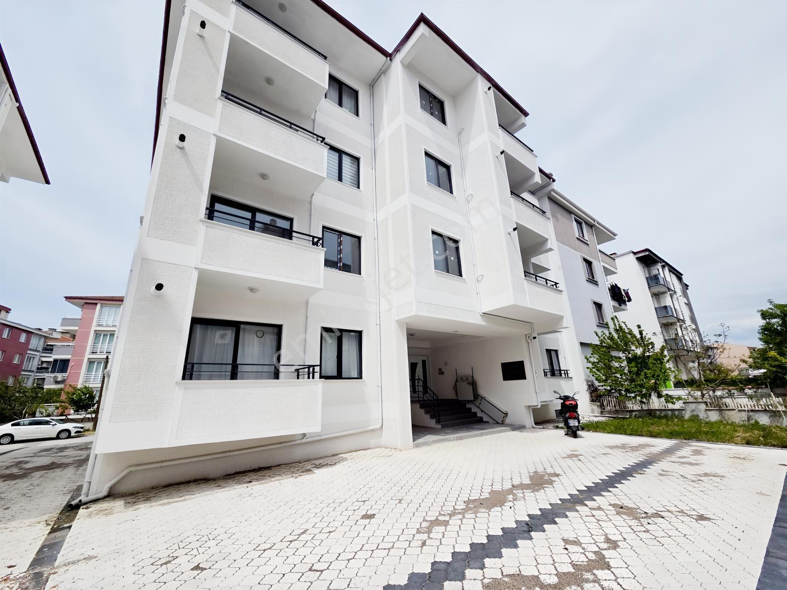 Mir'den Gop'da Sevgi Hst. Arkası Sıfır 1+1 Kiralık Eşyalı Daire