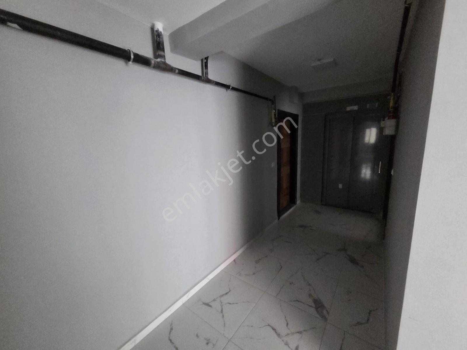 Mir'den Gop'da Sevgi Hst. Arkası Sıfır 1+1 Kiralık Eşyalı Daire - Görsel 3