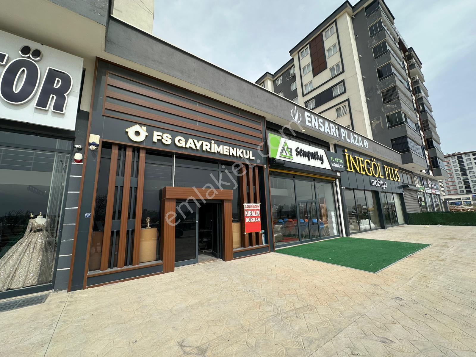 Sahibinden Ana Cadde Üzeri 450 M² 3 Katlı İskanlı Ticari Dükkan - Görsel 3