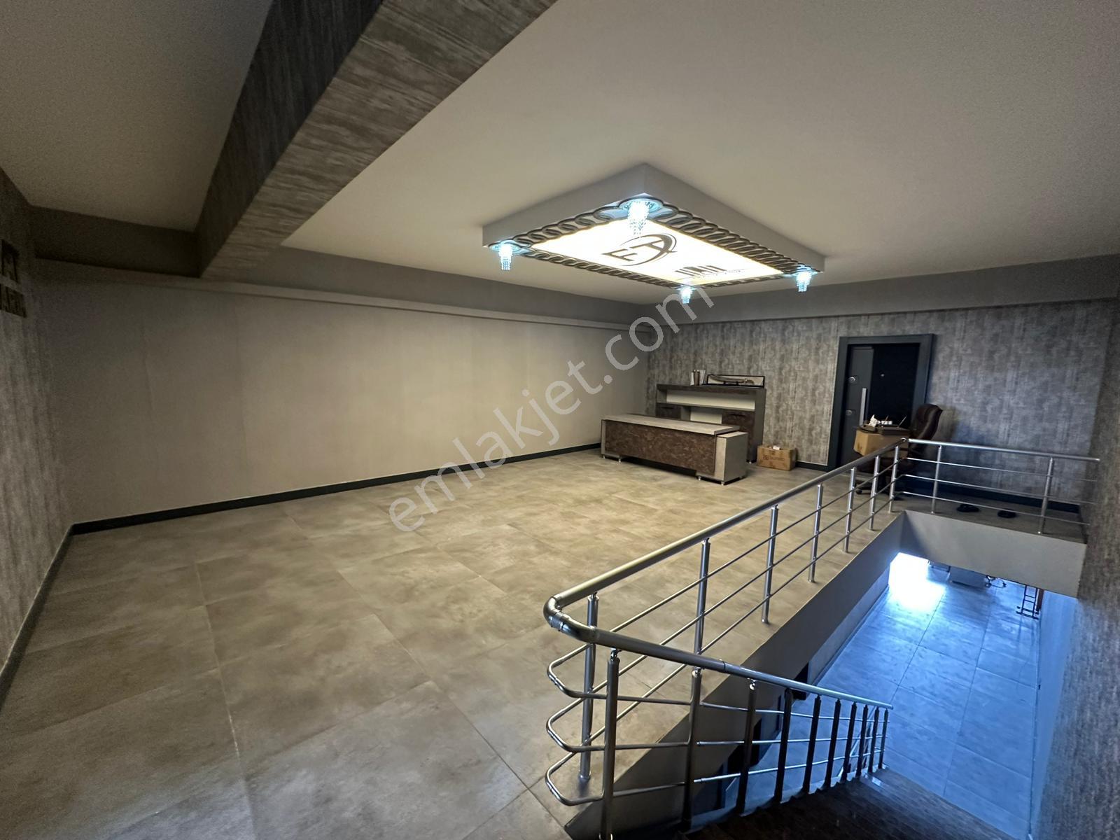 Sahibinden Ana Cadde Üzeri 450 M² 3 Katlı İskanlı Ticari Dükkan - Görsel 12