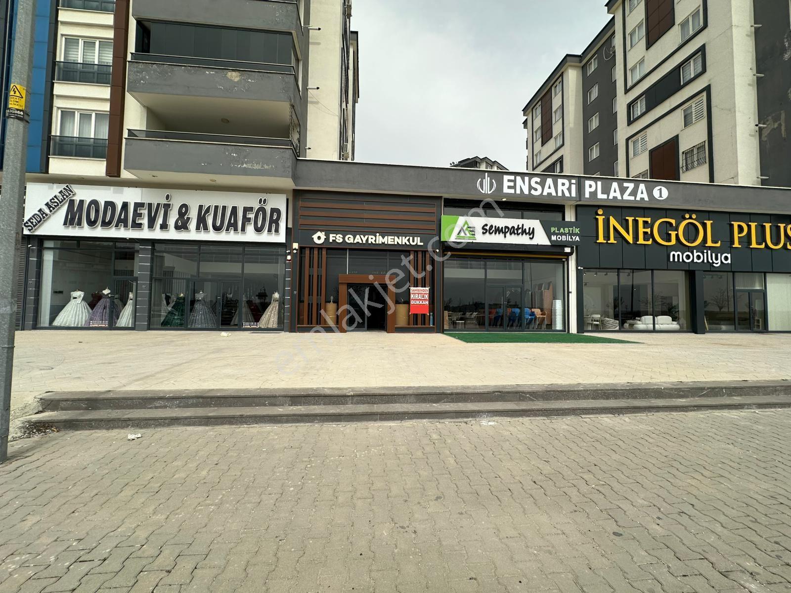 Sahibinden Ana Cadde Üzeri 450 M² 3 Katlı İskanlı Ticari Dükkan