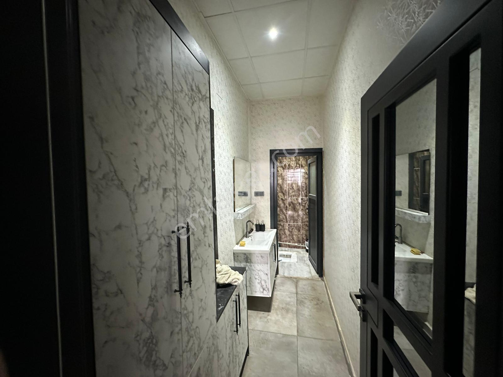 Sahibinden Ana Cadde Üzeri 450 M² 3 Katlı İskanlı Ticari Dükkan - Görsel 9